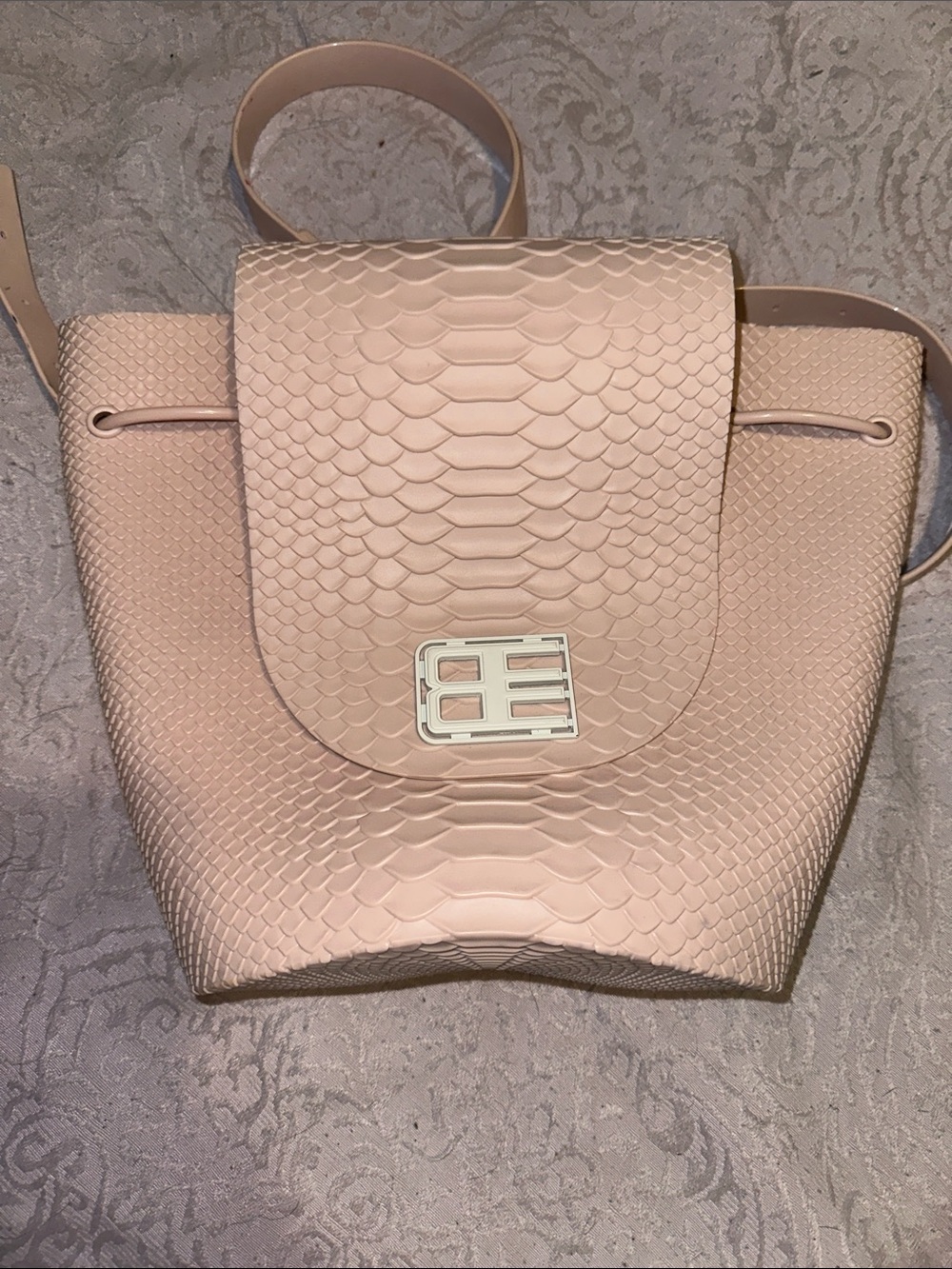 Textured Faux-Snakeskin Shoulder Bag in Soft Blush
